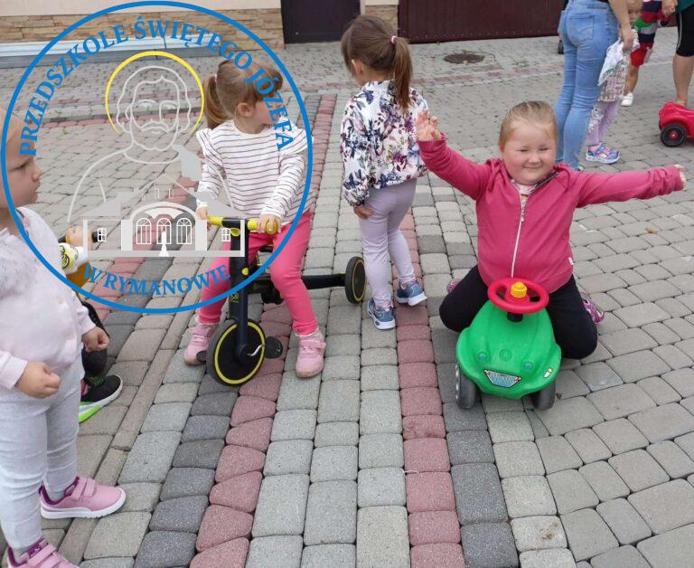 Pierwsze dni w przedszkolu (10)