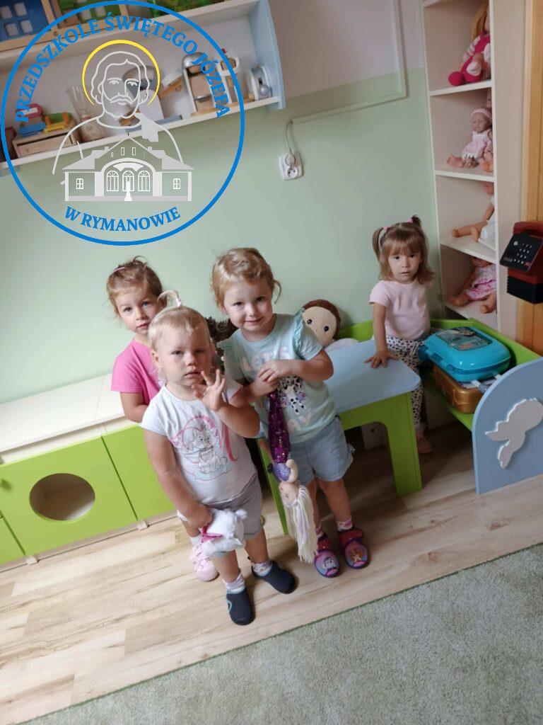 Pierwsze dni w przedszkolu (24)