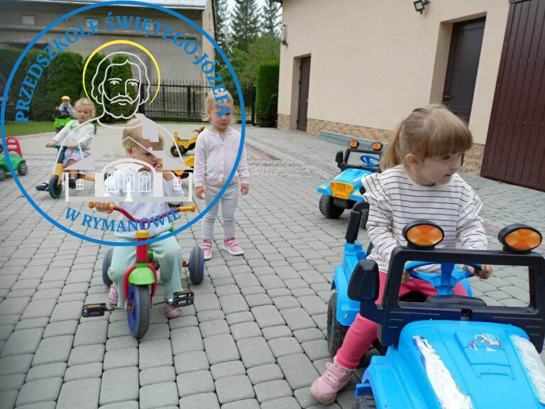 Pierwsze dni w przedszkolu (8)